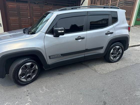 JEEP RENEGADE 1.8 16V FLEX 4P AUTOMÁTICO JEEP RENEGADE 1.8 16V FLEX 4P AUTOMÁTICO